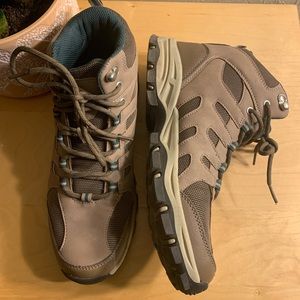 Eddie Bauer hiking boots